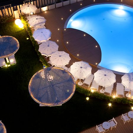 Nautilus Family Hotel Pesaro Exterior photo